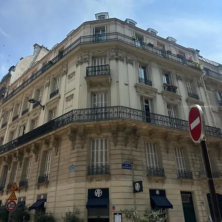 Apartment Champs Elysee Prestige *