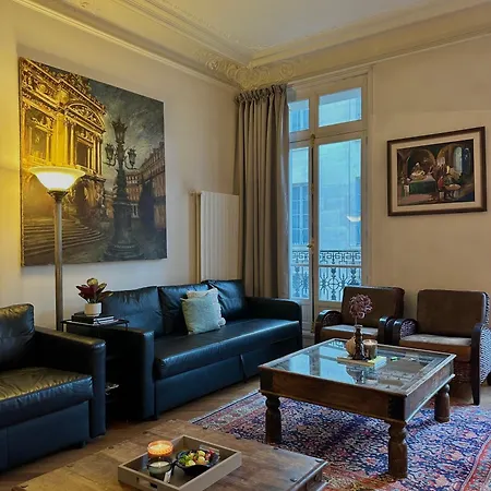 Champs Elysee Prestige Paris