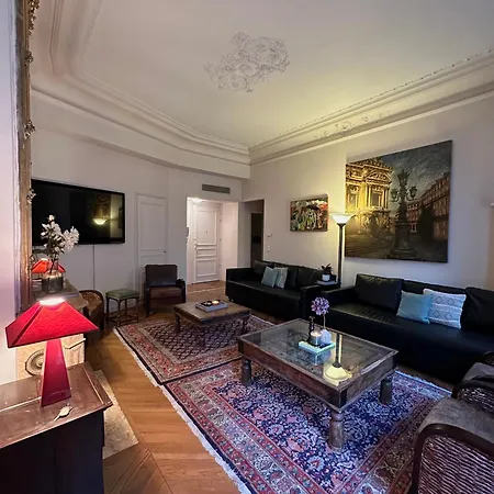 Champs Elysee Prestige