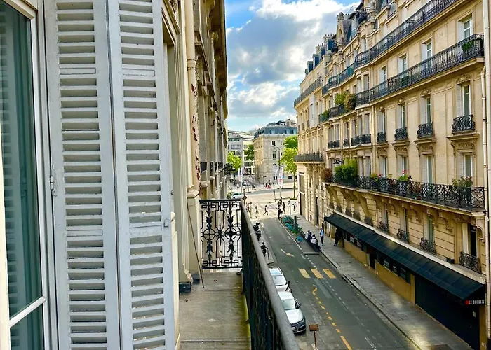 Champs Elysee Prestige Paris